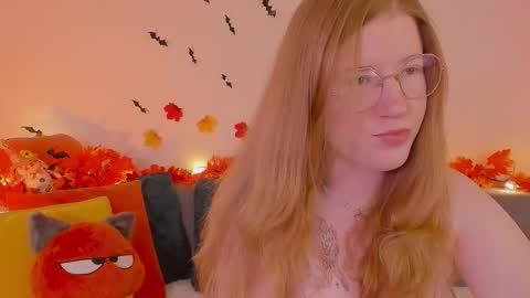 Tori online show from November 6, 8:15 am