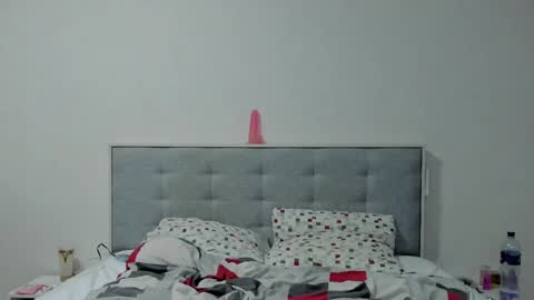 Snapshot of toriayun0 chatting on January 3, 7:39 pm your personal gothic girl check it online show from January 3, 7:39 pm