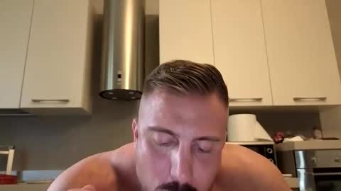 toro_arrapato online show from April 23, 1:02 pm