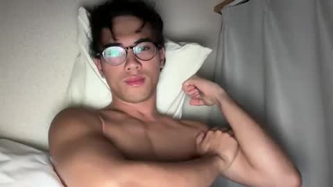 Karo online show from September 9, 5:45 pm