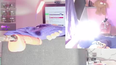 Snapshot of touk_kira chatting on November 24, 5:51 am touk_kira online show from November 24, 5:51 am