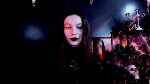 toxicdomme online show from March 23, 6:12 pm