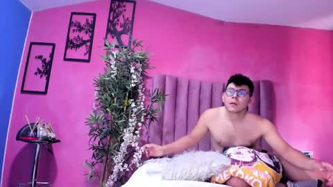 toxiclove01 online show from January 8, 6:21 pm