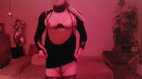 Patrizia online show from January 15, 3:22 am