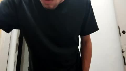 toyboysquirt online show from April 3, 6:44 am