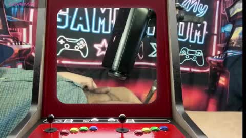 ToysForMyCock online show from December 2, 9:13 am