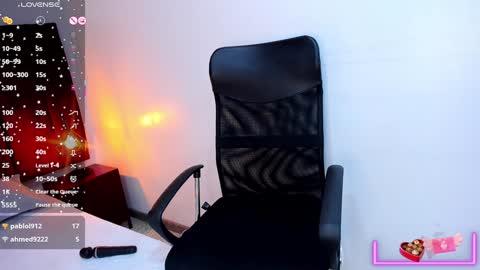 Snapshot of tracy_lambo chatting on February 8, 7:48 am tracy online show from February 8, 7:48 am