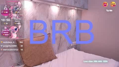 Snapshot of tracy_tay1or chatting on December 25, 3:50 am Tracy GMT2 Mon 3 AM - 4 PM Tue 3 AM - 4 PM Wed 3 AM - 4 PM Thur 3 AM - 4 PM Fri 3 AM - 4 PM online show from December 25, 3:50 am