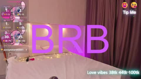 Snapshot of tracy_tay1or chatting on January 12, 10:45 am Tracy GMT2 Mon 3 AM - 4 PM Tue 3 AM - 4 PM Wed 3 AM - 4 PM Thur 3 AM - 4 PM Fri 3 AM - 4 PM online show from January 12, 10:45 am