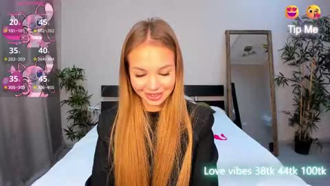 Snapshot of tracy_tay1or chatting on February 20, 12:08 am Tracy GMT2 Mon 3 AM - 4 PM Tue 3 AM - 4 PM Wed 3 AM - 4 PM Thur 3 AM - 4 PM Fri 3 AM - 4 PM online show from February 20, 12:08 am