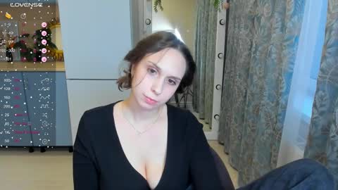Kate online show from February 2, 11:30 am