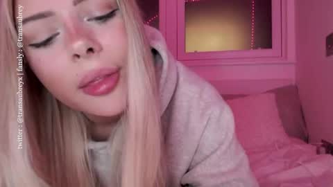 aubrey 3 online show from September 27, 7:41 pm