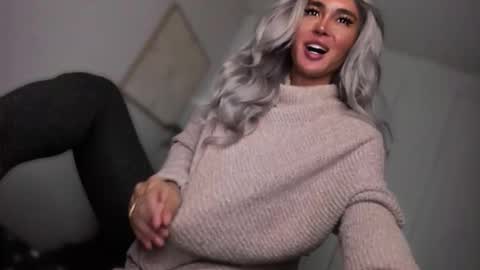 ALMIGHTY GODDESS VALENTINA online show from February 6, 5:38 pm