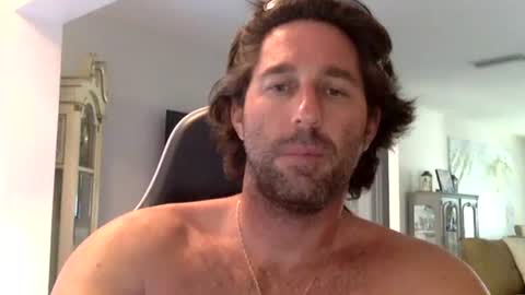 TravisKenn online show from January 16, 7:51 pm