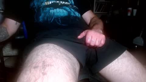 Snapshot of treasured_trash chatting on September 9, 9:42 am Dilly Dally online show from September 9, 9:42 am
