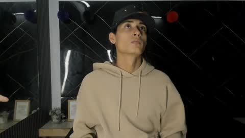 Trey online show from January 11, 3:55 am