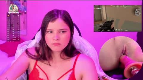 Trianna online show from December 28, 5:57 pm