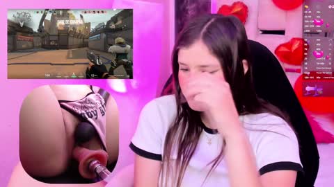 Trianna online show from February 6, 1:43 pm