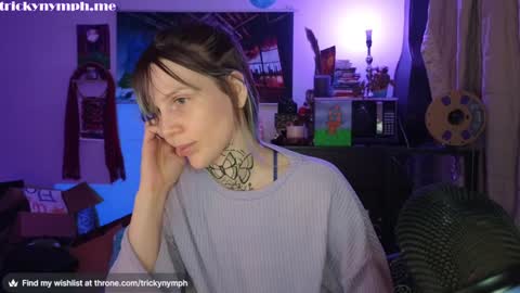 Snapshot of tricky_nymph chatting on December 7, 9:06 am Cassie online show from December 7, 9:06 am
