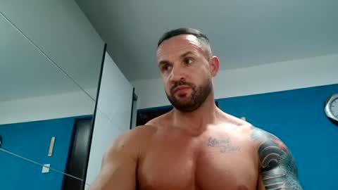 Snapshot of tridentmuscles chatting on February 2, 4:00 pm tridentmuscles online show from February 2, 4:00 pm