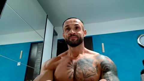 Snapshot of tridentmuscles chatting on September 17, 9:38 pm tridentmuscles online show from September 17, 9:38 pm