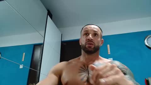 Snapshot of tridentmuscles chatting on October 12, 3:00 pm tridentmuscles online show from October 12, 3:00 pm