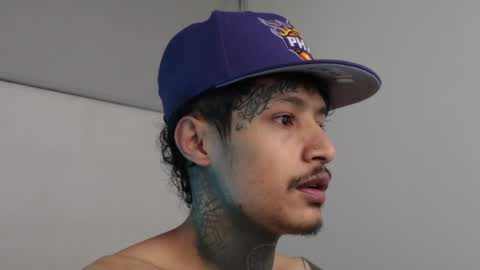 - trieone online show from February 25, 10:58 am