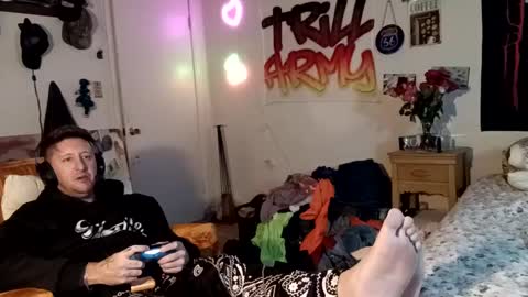 trillnonymau5 online show from December 8, 10:14 pm