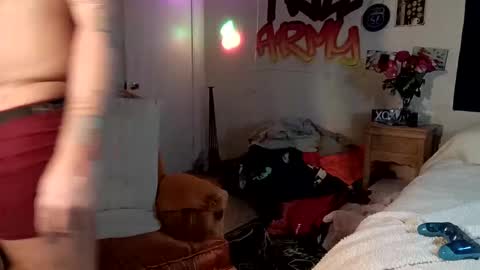 trillnonymau5 online show from December 10, 6:22 am