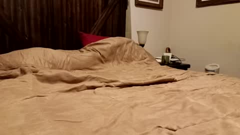 trillnonymau5 online show from December 15, 8:15 pm