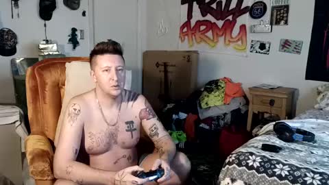 trillnonymau5 online show from December 23, 4:28 pm