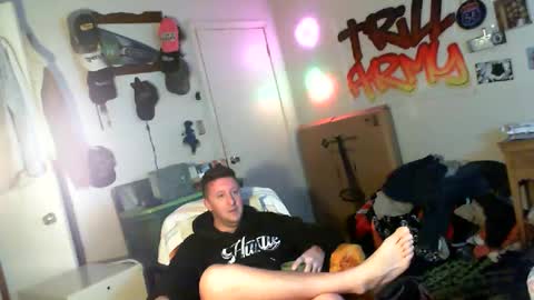 trillnonymau5 online show from December 25, 2:23 pm