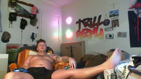 trillnonymau5 online show from January 11, 3:44 am