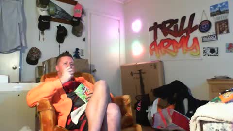 trillnonymau5 online show from January 21, 6:22 am