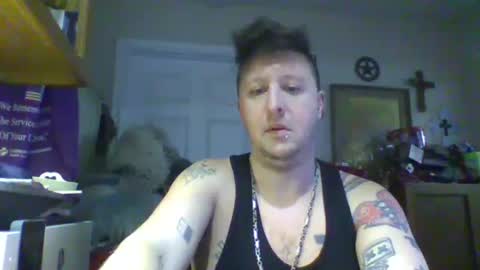 trillnonymau5 online show from January 25, 11:32 pm