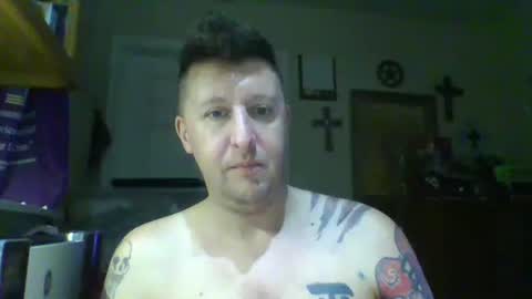 trillnonymau5 online show from February 7, 5:10 am