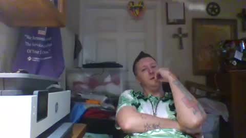 trillnonymau5 online show from February 26, 2:37 am