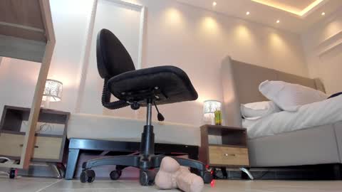 Triny online show from December 19, 8:55 pm