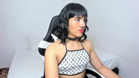 Triny online show from February 19, 4:44 pm