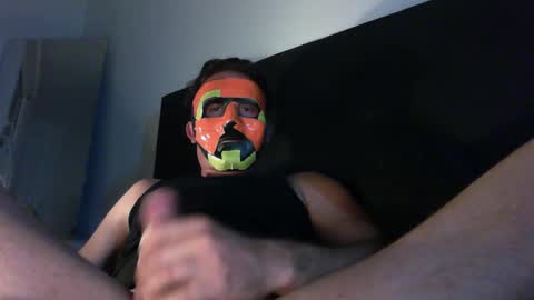 tripicol96 online show from November 20, 8:30 pm