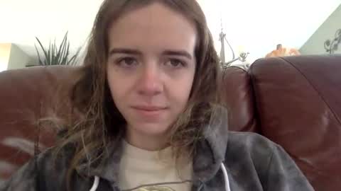 Snapshot of trippybb222 chatting on November 13, 2:16 pm trippybb222 online show from November 13, 2:16 pm