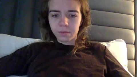 Snapshot of trippybb222 chatting on November 20, 12:38 pm trippybb222 online show from November 20, 12:38 pm