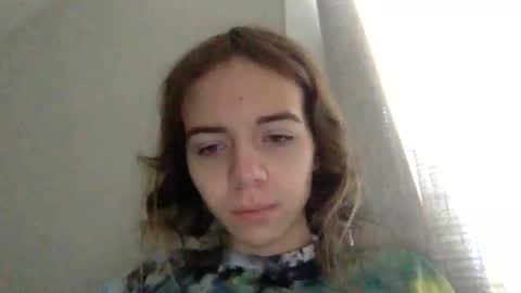 Snapshot of trippybb222 chatting on December 1, 2:33 pm trippybb222 online show from December 1, 2:33 pm