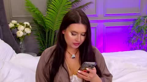 trisha_winslet online show from September 23, 2:09 pm