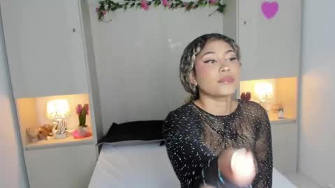 Snapshot of trishamoon chatting on March 7, 3:40 am TRISHA online show from March 7, 3:40 am