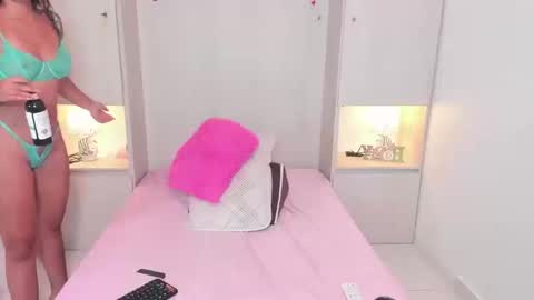 Snapshot of trishamoon chatting on September 12, 4:34 am TRISHA online show from September 12, 4:34 am