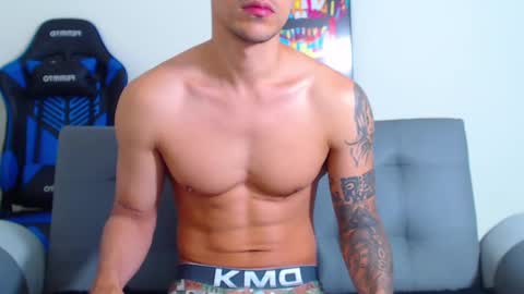 Snapshot of tristan_bm chatting on January 5, 2:41 pm tristan bm online show from January 5, 2:41 pm