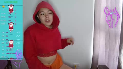 Snapshot of trixie_tangg chatting on January 26, 6:06 pm Kitty online show from January 26, 6:06 pm