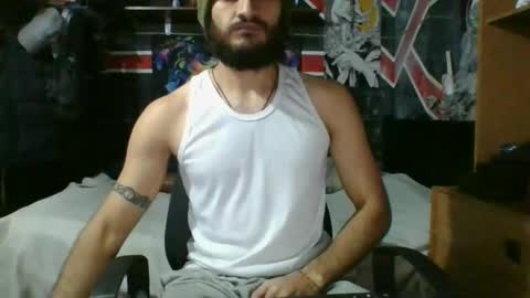 Snapshot of trizquelmen chatting on February 26, 2:59 am Andrew online show from February 26, 2:59 am