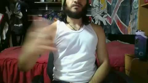 Snapshot of trizquelmen chatting on November 9, 9:46 pm Andrew online show from November 9, 9:46 pm